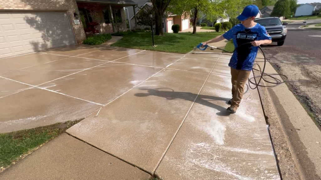 Transformative Driveway Pressure Washing in Peoria, IL: Algae inhibiting post-treatment Thumbnail